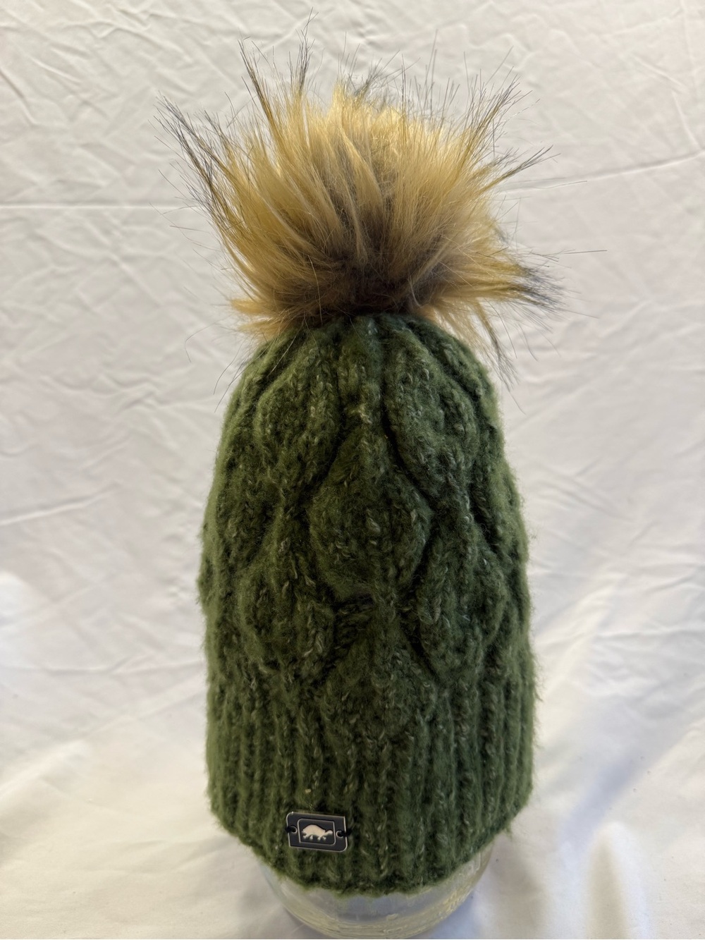 Green Cable Knit Turtle Fur Beanie w Faux Fur Pom Pom